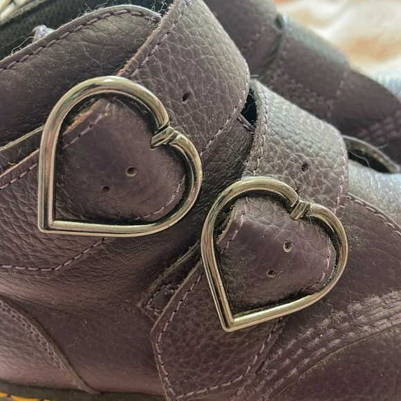 Devon Heart Dr. Martens - Picture 5 of 8